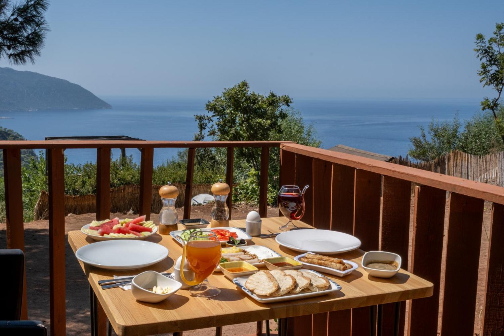 Hotel Goat Bungalow And Camping à Faralya Extérieur photo